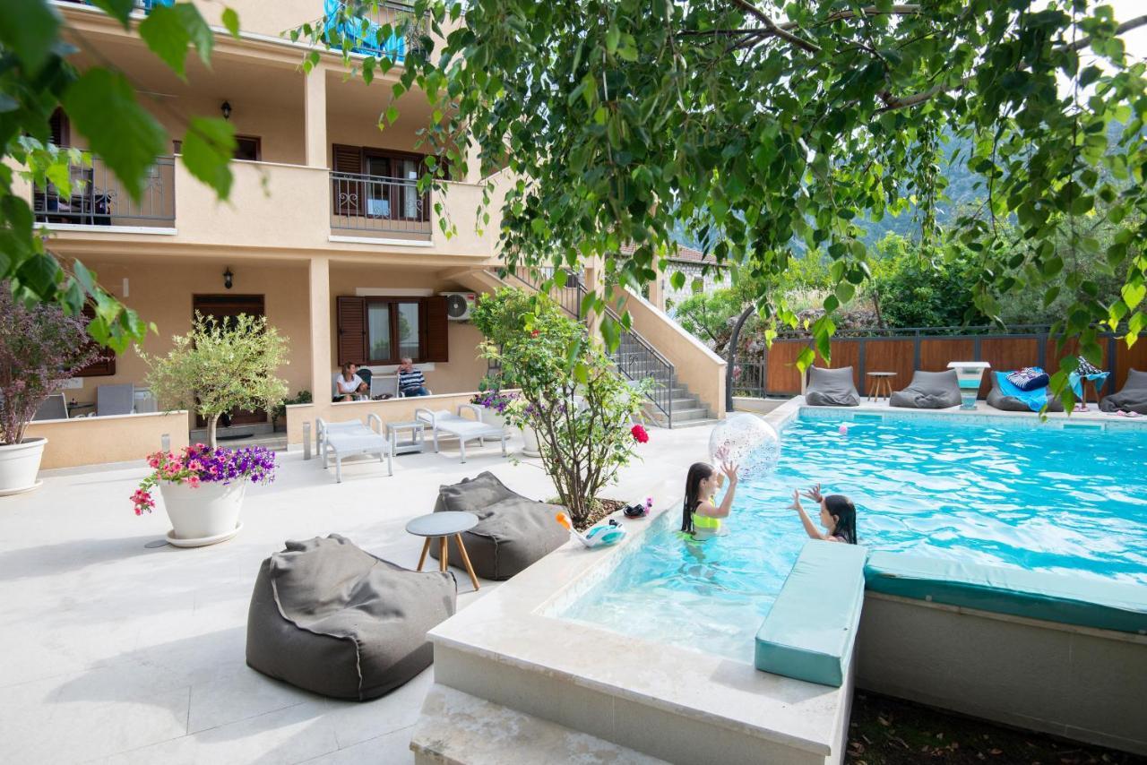 Apartments Kiki Kotor Exteriér fotografie